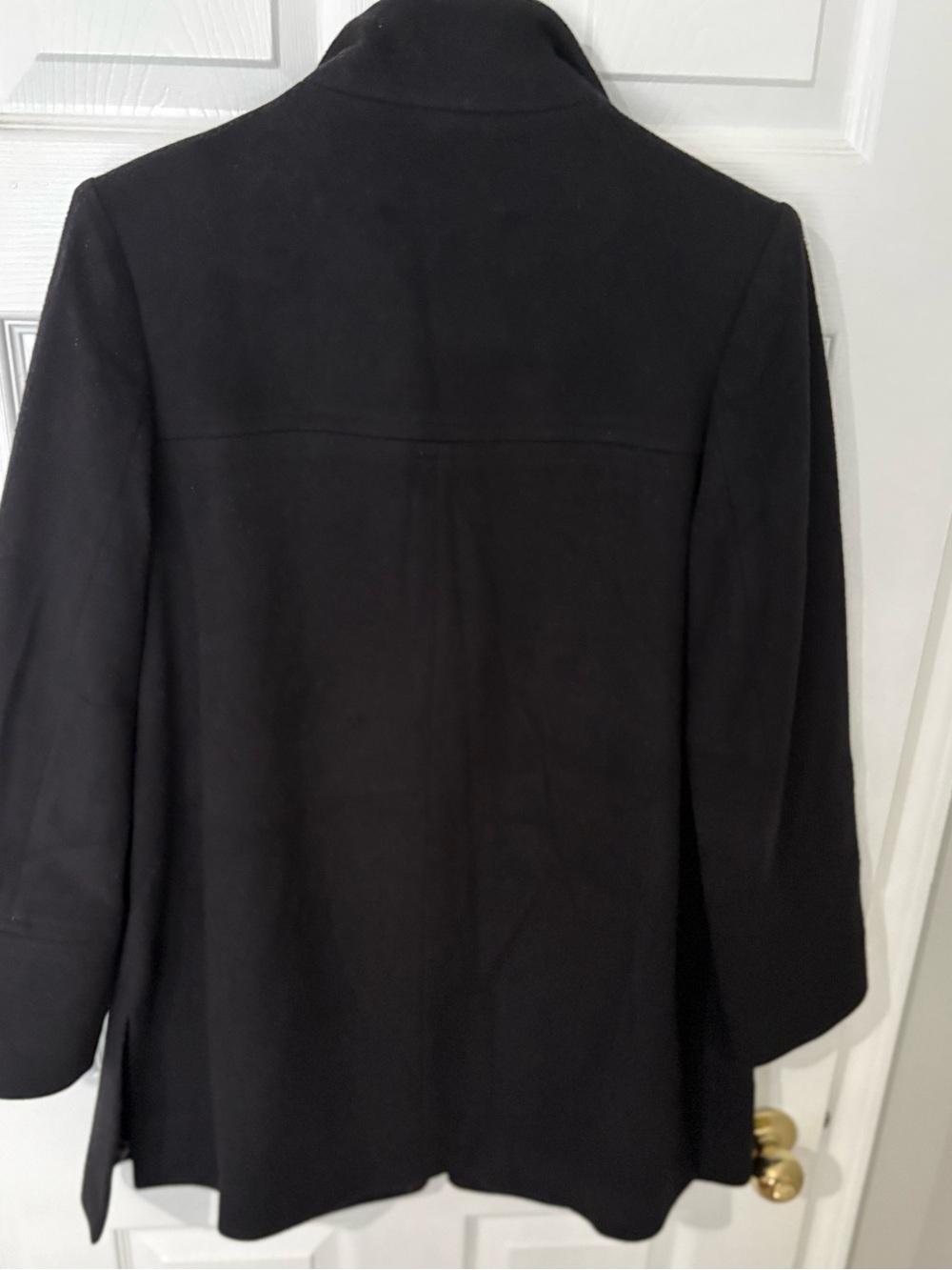 FLEURETTE
FLEURETTE Black Solid
Topcoat Coat Jacket Loro Piana
100% Wool Pockets - Picture 2 of 7
